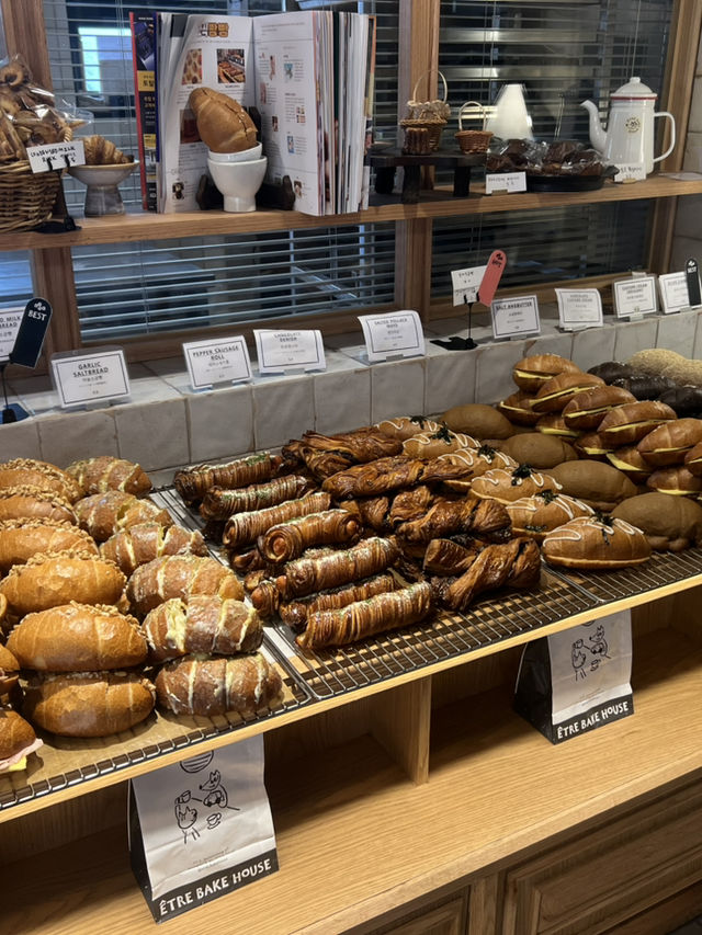 聖水のパン屋さん🥐