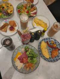 【バンコク】Sindhorn Midtown Hotel Bangkok, ホテル朝食