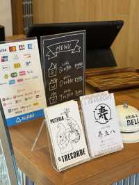 石垣島の夜に輝くジェラート専門店「寿五八（じゅうごや）」—島素材の本格フレーバーで至福のひととき