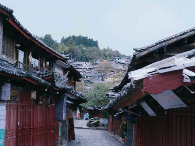 เมืองเก่าลี่เจียง กับบรรยากาศยามเช้าที่แตกต่าง