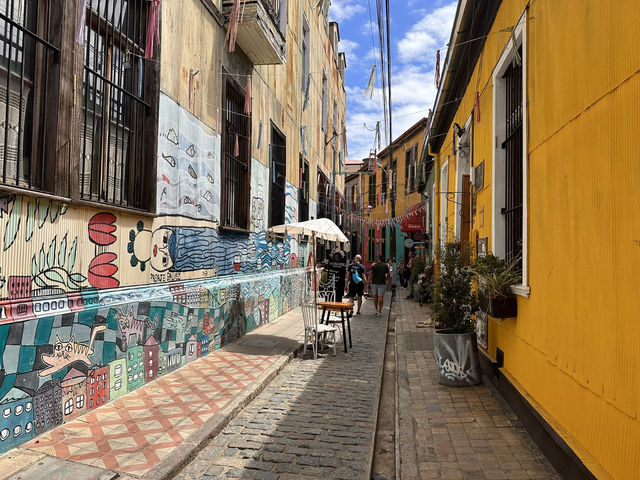 【Valparaíso】坂の街に、色と物語があふれていた。