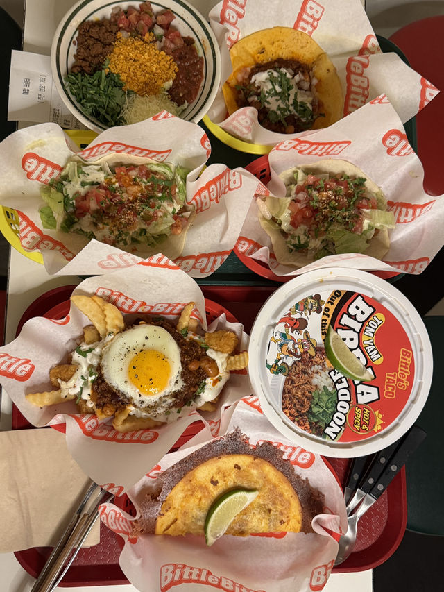 날씨 좋은 날엔 서촌으로! 서순라길 데이트 코스