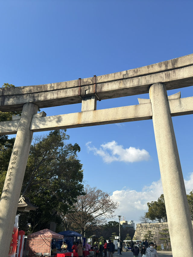 大阪地鐵堺筋線｜商業繁華與文化魅力的棕色旅程