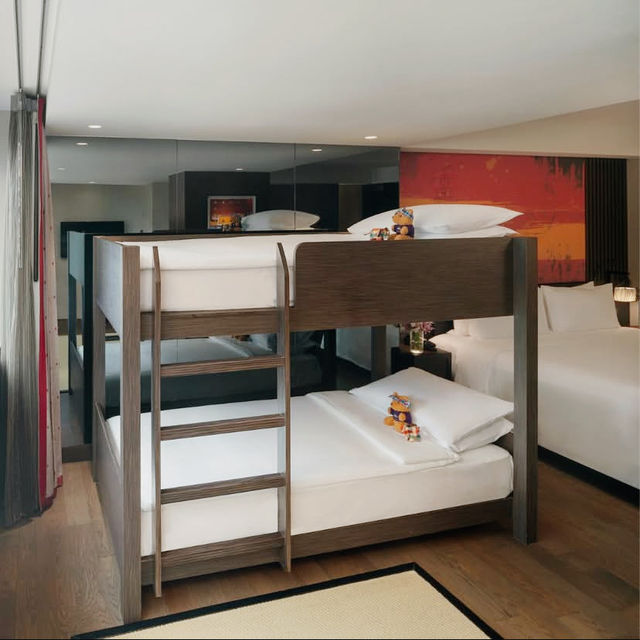 Modern Comfort at Mercure Hotel BKK
