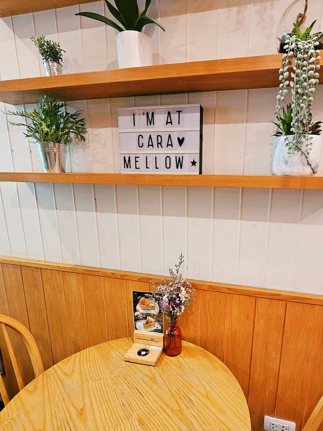 ร้าน Caramellow Café - คาเฟ่สไตล์โฮมมี่