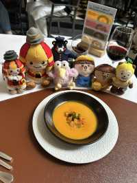 熊本熊朋友隊五月越南米芝蓮餐廳美食之旅