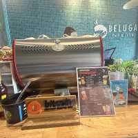 คาเฟ่คนรักแมว