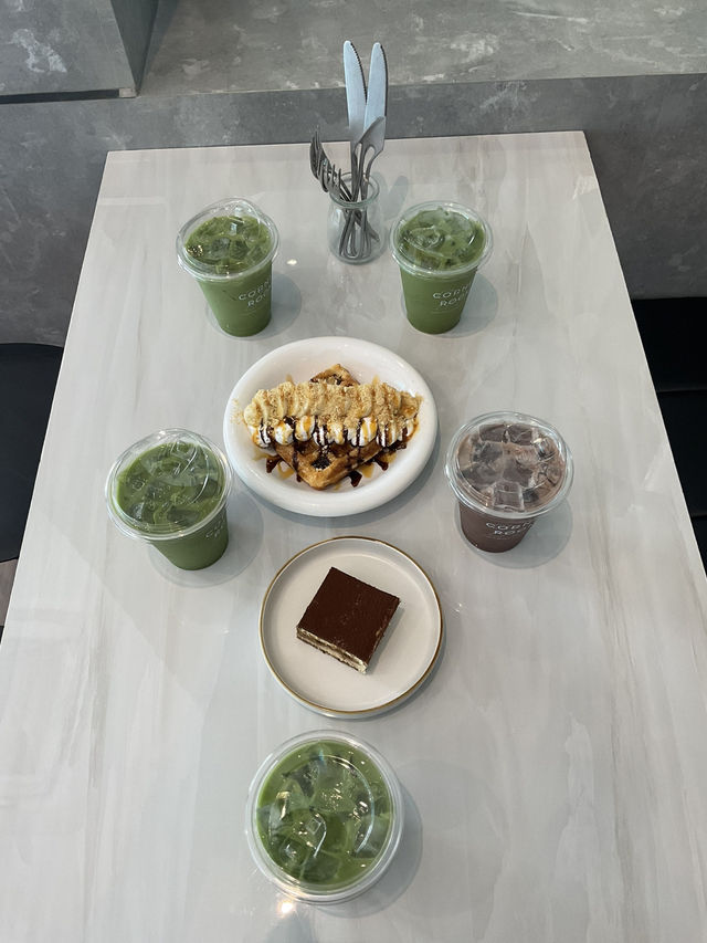 คาเฟ่ CORNERROOM.CAFE