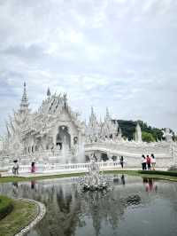 🇹🇭泰國清萊熱門打卡景點—白廟✨