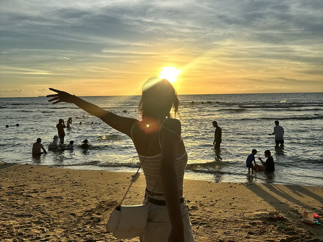 Yoga on the ocean at Xiao Liuqiu Taiwan