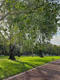 해외여행 부에노스아이레스의 운동공원 Plaza Oriental Republic of Uruguay