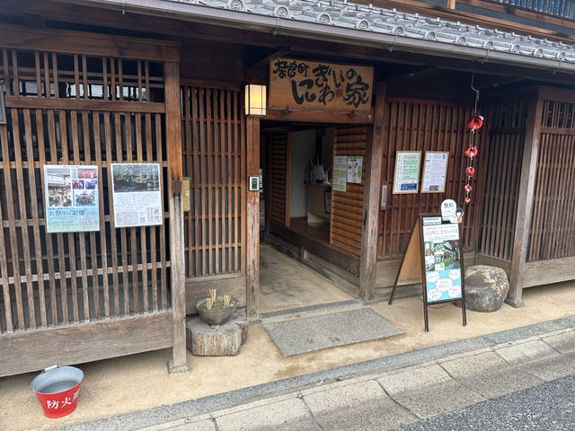 奈良町格子之家：穿越時光的古老魅力，探索奈良的傳統生活方式！