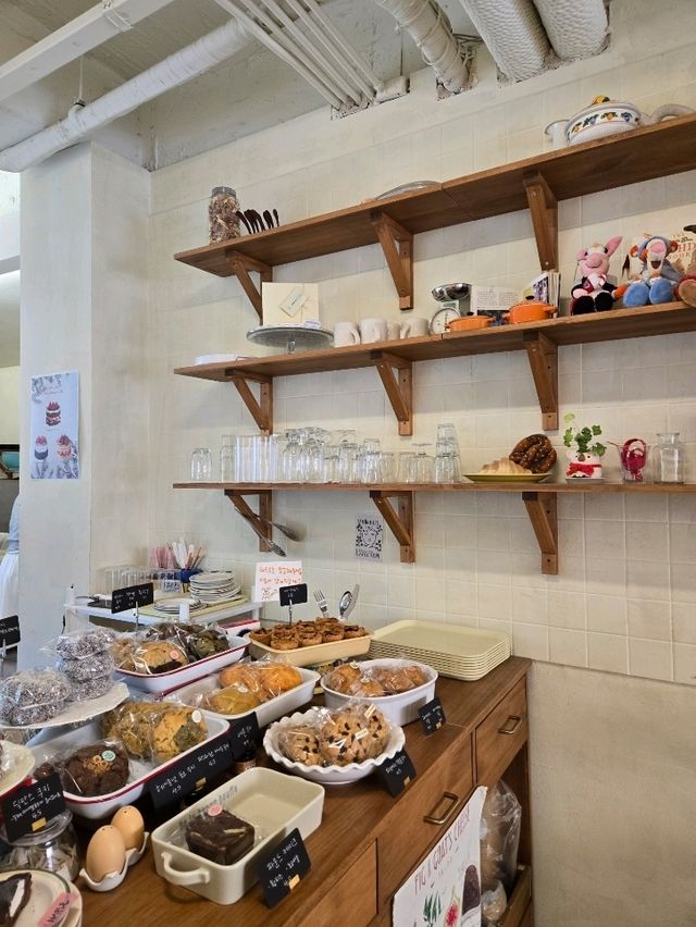 일산 밤리단길의 답례품 디저트 맛집 감성 카페 ' 솔트웨더 ' ⭐️