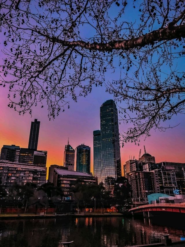 📍A Golden Autumn Stroll from Royal Exhibition Building to Yarra Magic🌆🍂