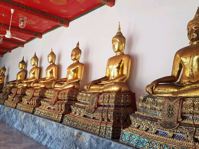 "Exploring Bangkok's Crown Jewel: The Grand Palace & Emerald Buddha"
