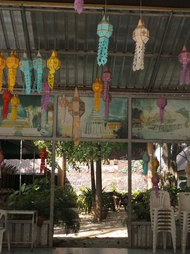【晴れた日は写真映え間違いなし！】チェンマイのかっこいい寺院🇹🇭