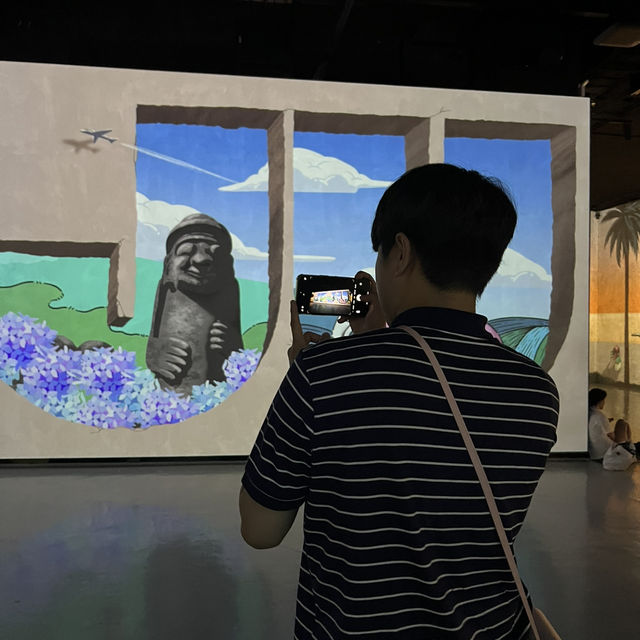 제주 실내데이트 명소🎨 빛의 벙커에서 예술에 빠지다