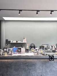 คาเฟ่ชิคๆ บางขุนนนท์ Liberty Of Coffee L.O.C.