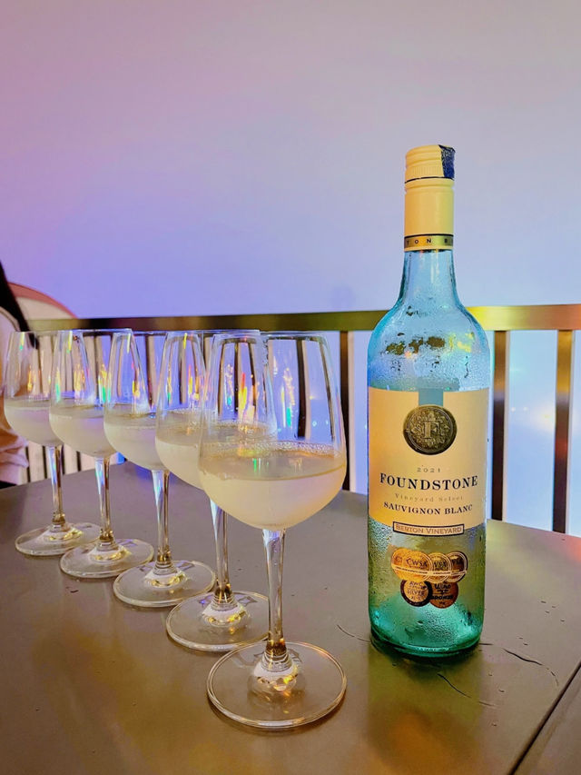 🍸 TAP TAP – High‑Altitude Cocktail Bar @ SkyAvenue, Genting Highlands