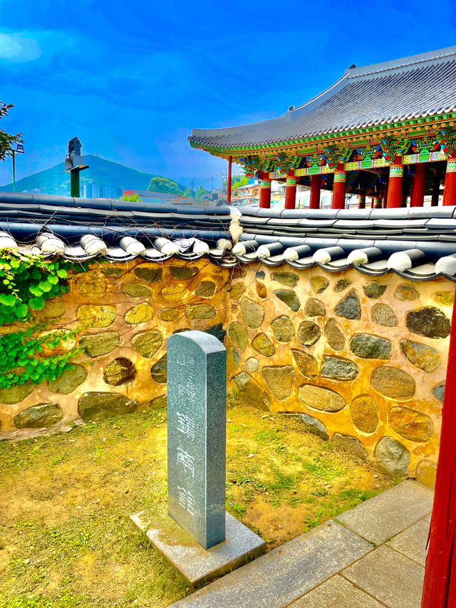 바다를 지키던 전라좌수영의 심장⛩ 여수 진남관, 그 역사와 건축의 미