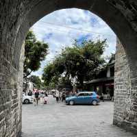 🌿✨ Step into a Living Storybook at Dali Ancient Town (大理古镇)