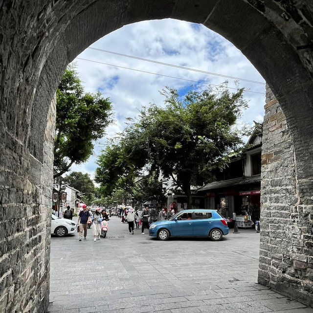 🌿✨ Step into a Living Storybook at Dali Ancient Town (大理古镇)