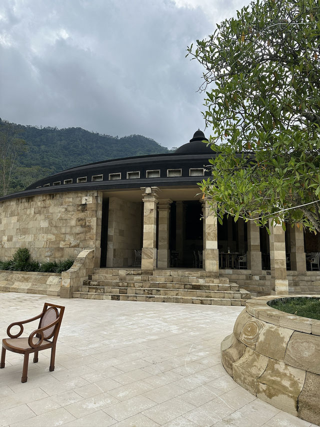 Lunch at Amanjiwo A Taste of Luxury