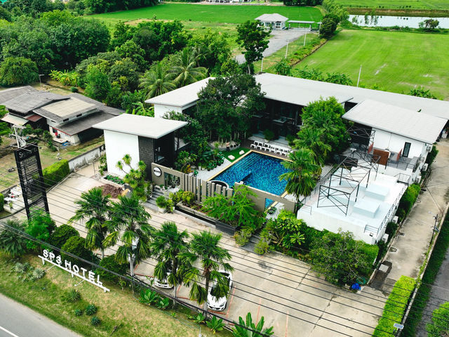 SP3 Resort Hotel 