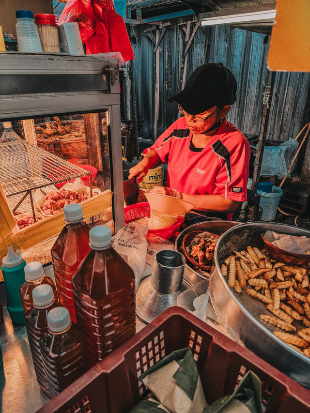 Crispy Legend in Pudu – The Famous Fried Chicken at 四眼仔胜利炸鸡