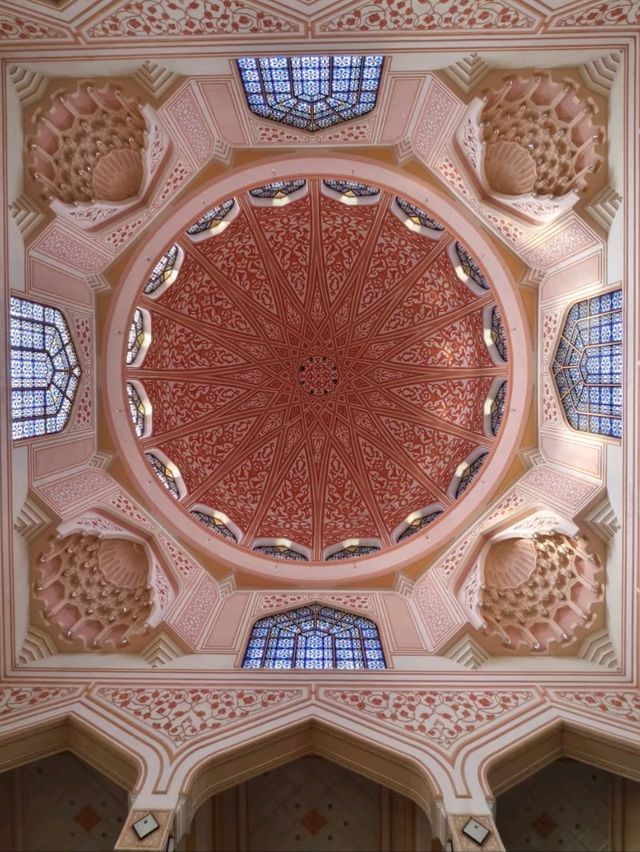 Putra Mosque Malaysia – The Pink Icon of Putrajaya