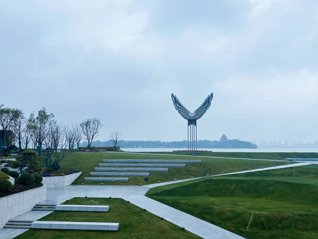 Jinji Lake 🌱 