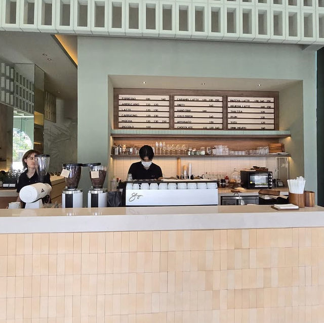 KIF BKK — คาเฟ่ญี่ปุ่นเล็ก ๆ 