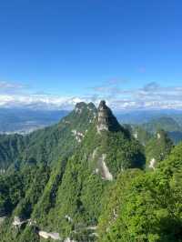 Tianmen Cave: Enter the Sky Through China’s Grandest Gate