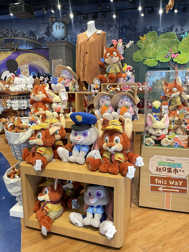 Disney store @ Shanghai