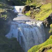 Skógafoss – “Iceland’s Thunderous Curtain of Mist”