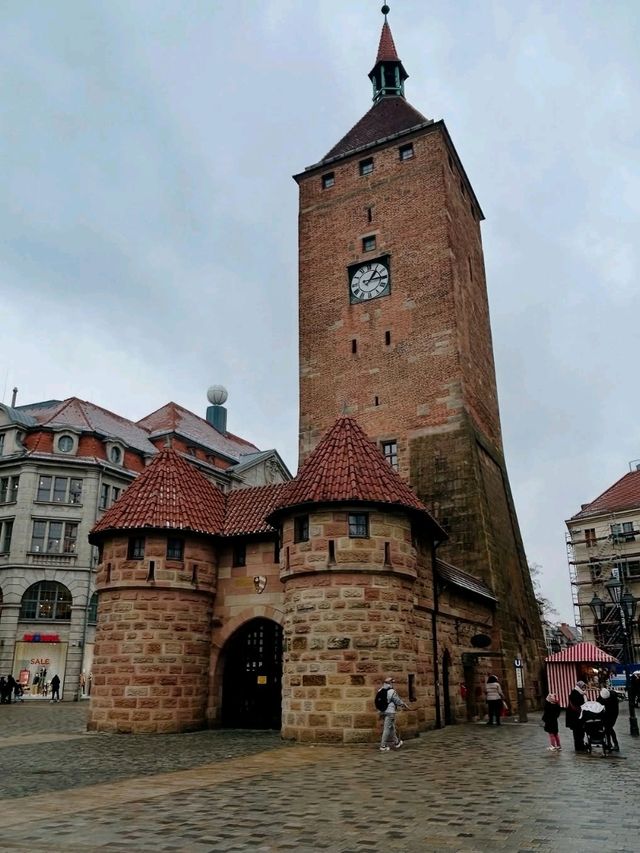 🏰✨ “Medieval Magic Meets Modern Vibes: Discovering Nuremberg” 🇩🇪
