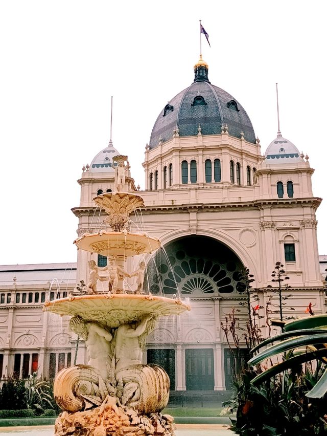 Winter Walk Through Carlton Gardens – A Peaceful Melbourne Escape