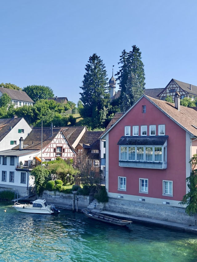 Charming Old Town near Rhein Falls!