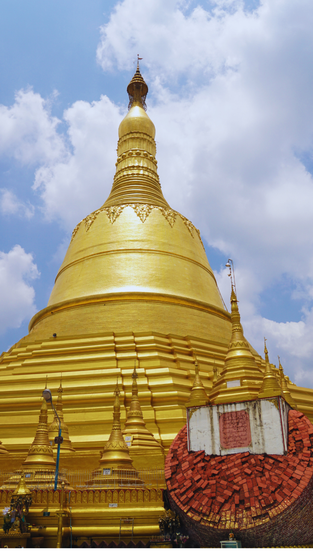 Shwedagon Pagoda: ความงามที่โลกต้องหยุดมอง