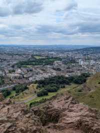 Arthur’s Seat : Edinburgh’s Breathtaking Summit