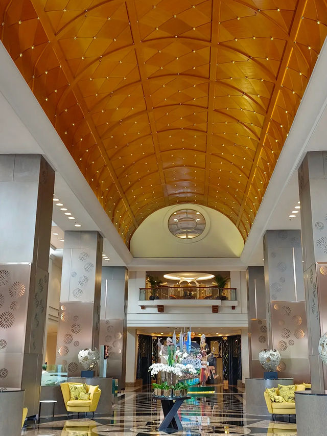 A Stress-Free Stay Beside the Airport — Sama Sama Hotel