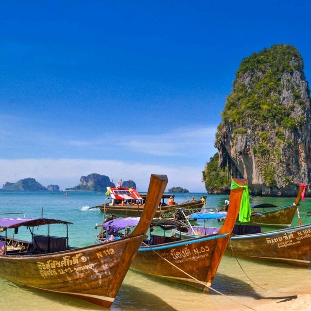 🏖️ Phuket 3–4 Day Itinerary: Beaches, Old Town & Island Adventures