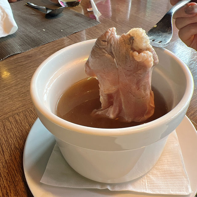 高雄一日遊行程