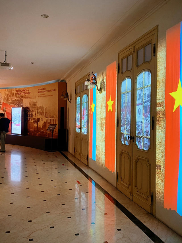Hanoi Opera House Immersive Exhibition - chance to turn back time