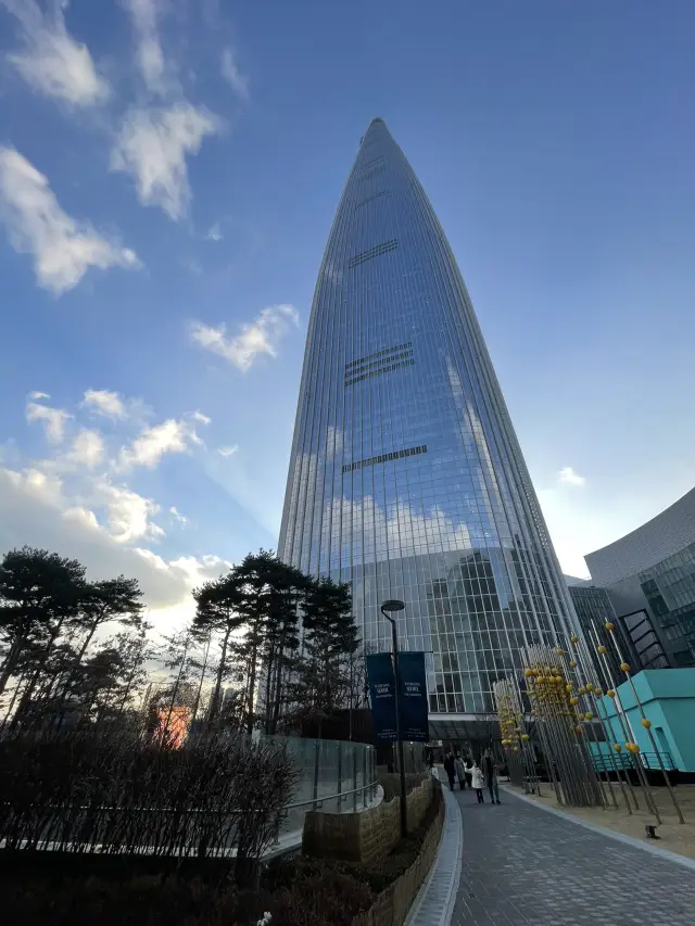 現在立刻要去樂天世界塔的理由?(與聖誕節一起)