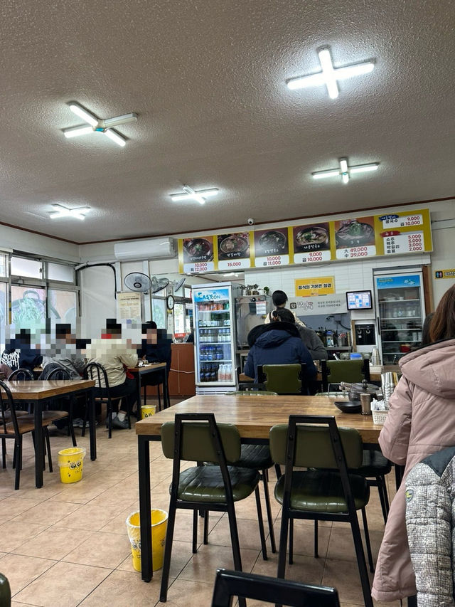 제주도민들이 줄 서서 먹는다는 서귀포 국밥 맛집, 정이가네