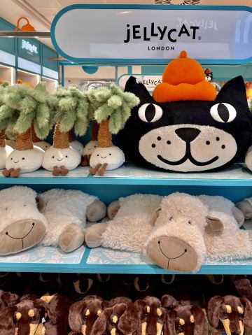 ロンドンで一番可愛いジェリーキャットの「フィッシュ＆チップス」体験