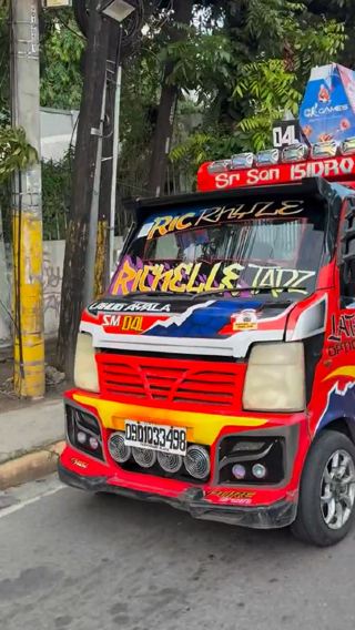 Cebu Jeepneys: Plan It or Just Wing It? 🇵🇭🚌