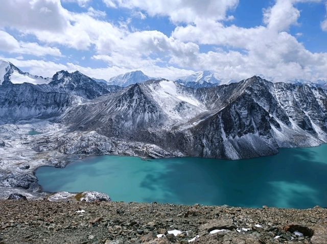 絶景アラコル湖