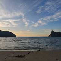 🌅 Wandering Phi Phi: A Slow Travel Escape